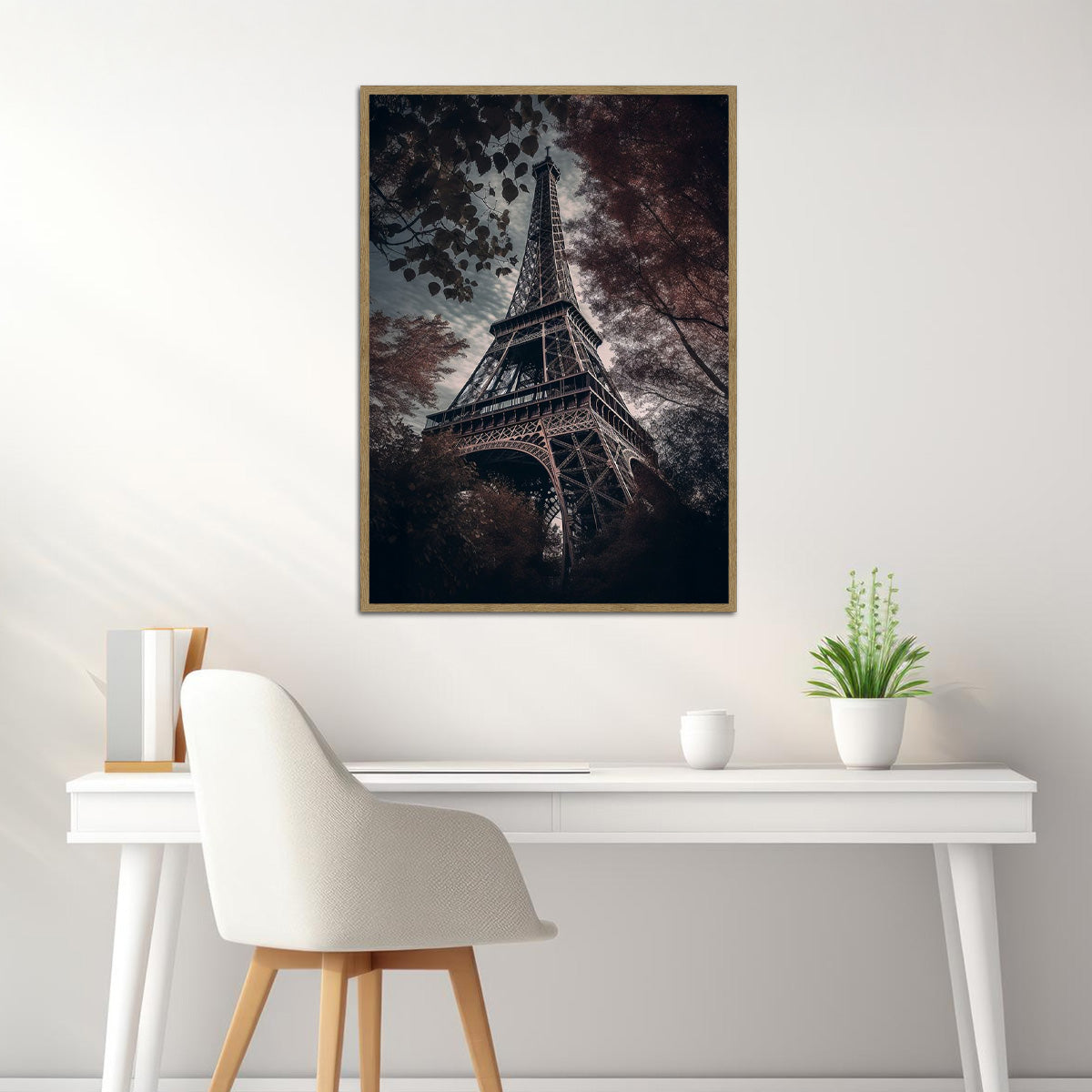 “Paris Majesty” – Eiffel Tower Metal Wall Art