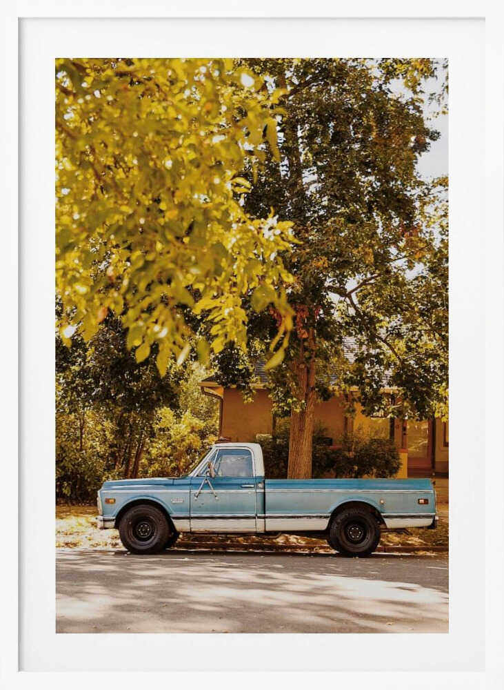 Retro Drive – Nostalgic Truck Metal Wall Art