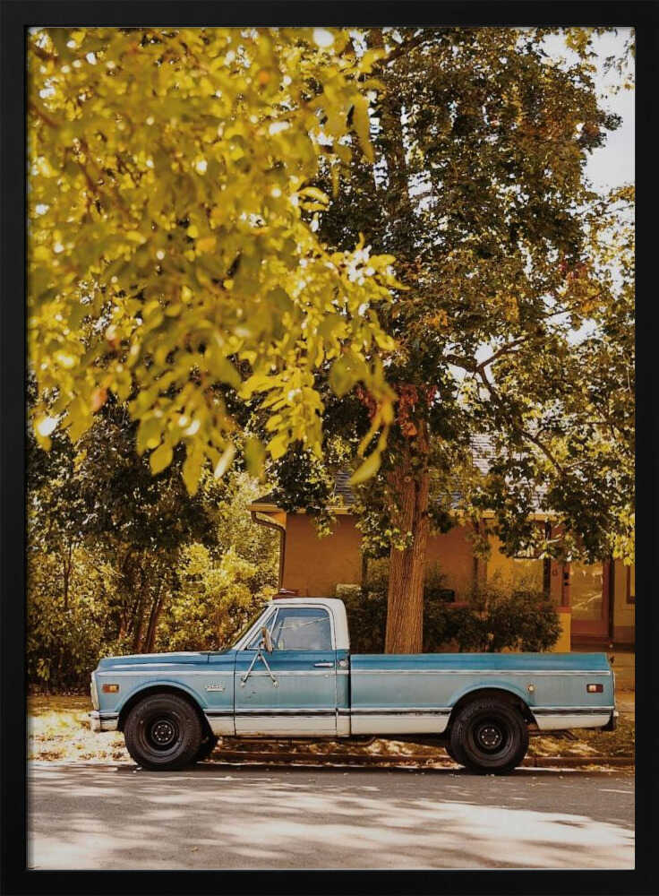 Retro Drive – Nostalgic Truck Metal Wall Art