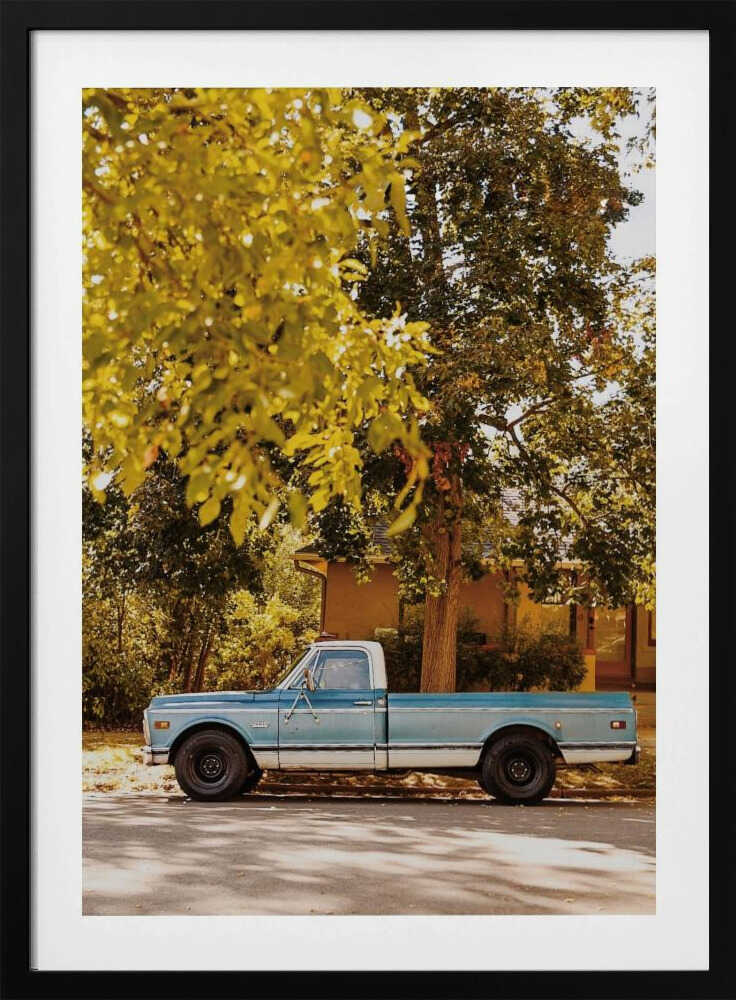 Retro Drive – Nostalgic Truck Metal Wall Art