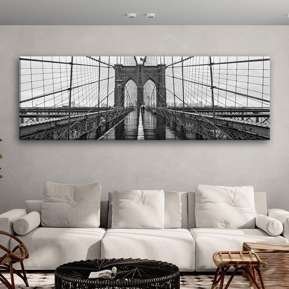Monochrome Brooklyn Bridge.